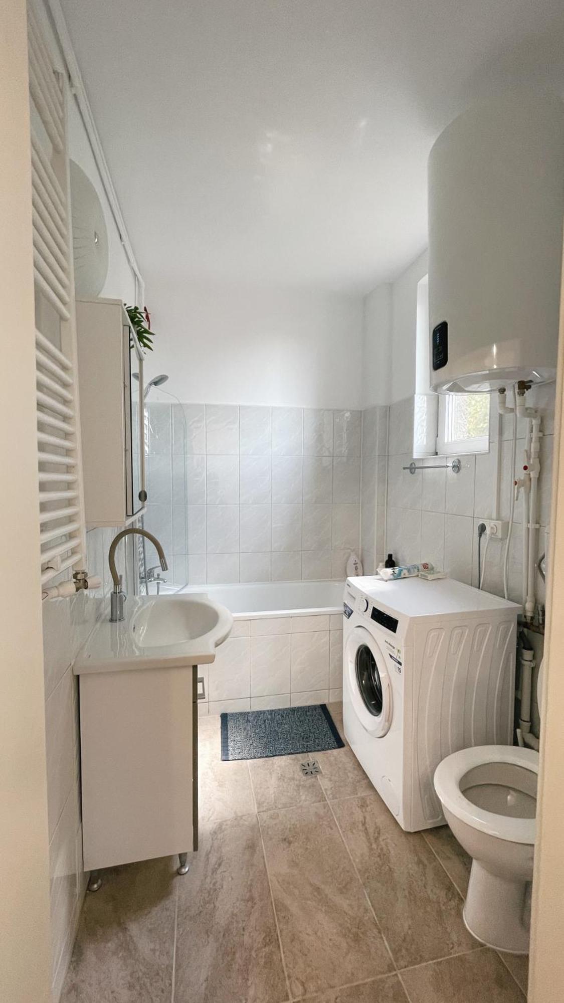 Pinkfluid - Charming Studio In Prime Location Bucureşti Eksteriør bilde