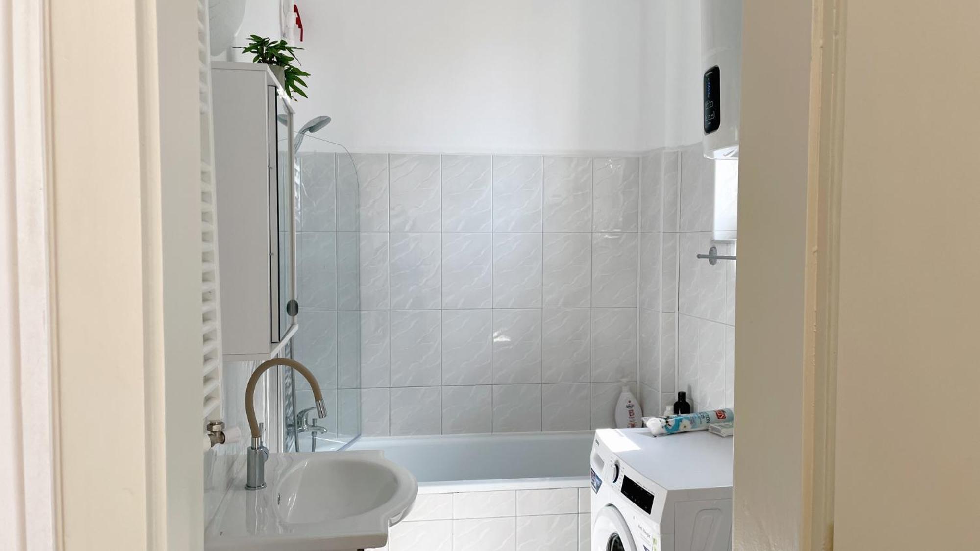 Pinkfluid - Charming Studio In Prime Location Bucureşti Eksteriør bilde